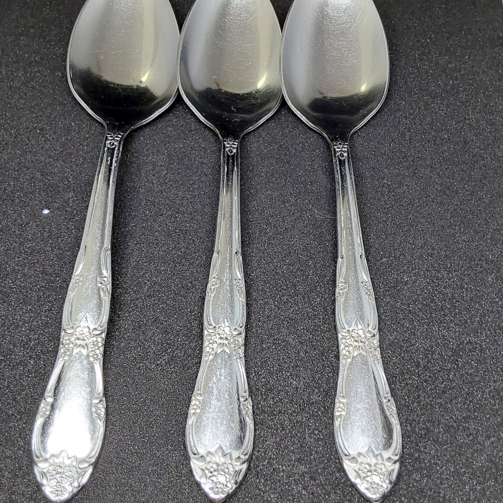 Wm A Rogers Oneida Fenway Daydream Stainless Flatware‎ Lot of 6 Soup Spoons